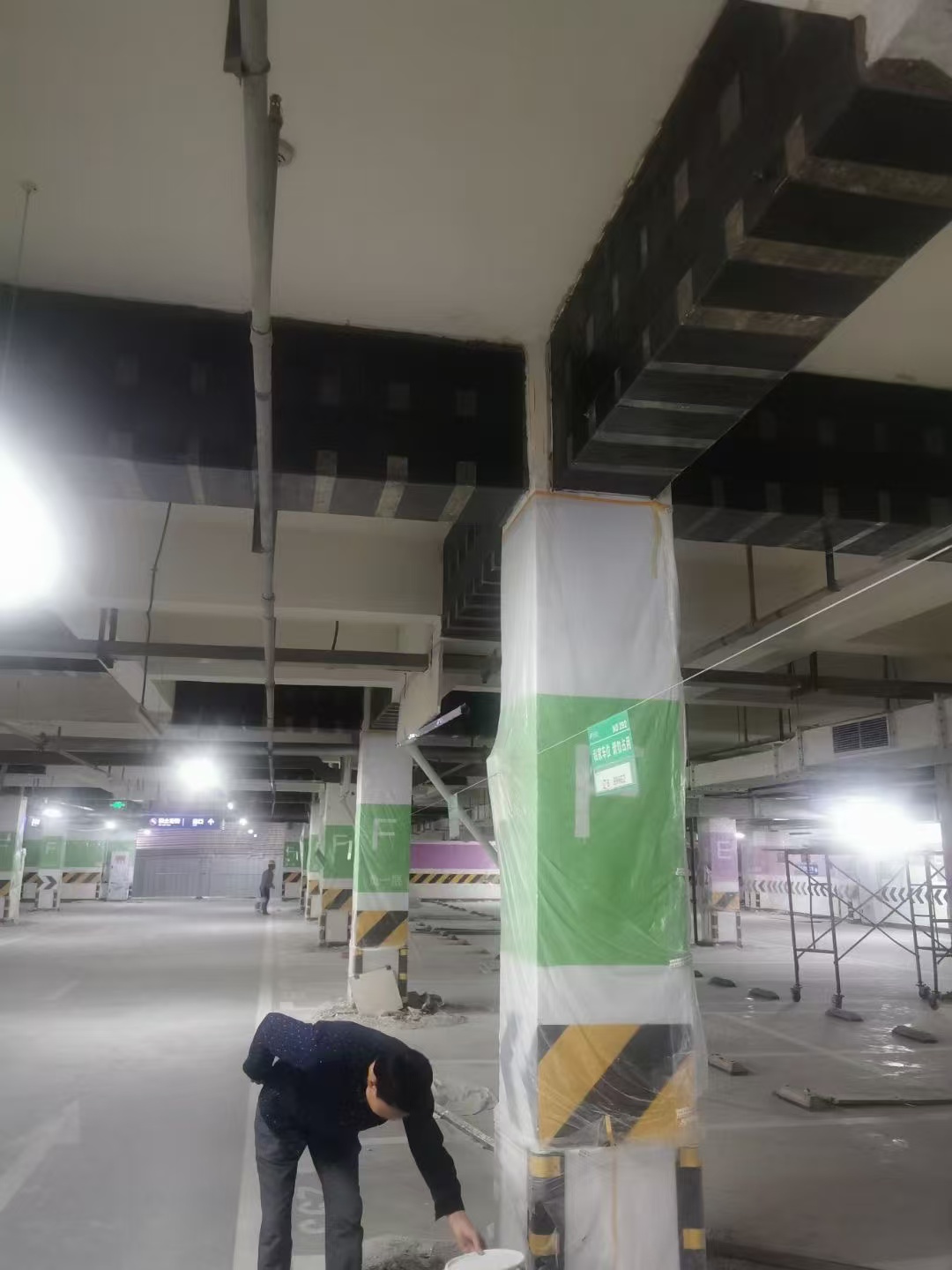 乌海柱子露出钢筋生锈怎么办